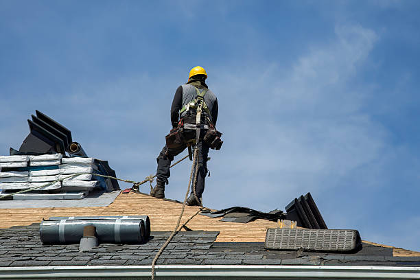 Professional Gutter Installation technician working in Nelsonville, OH
